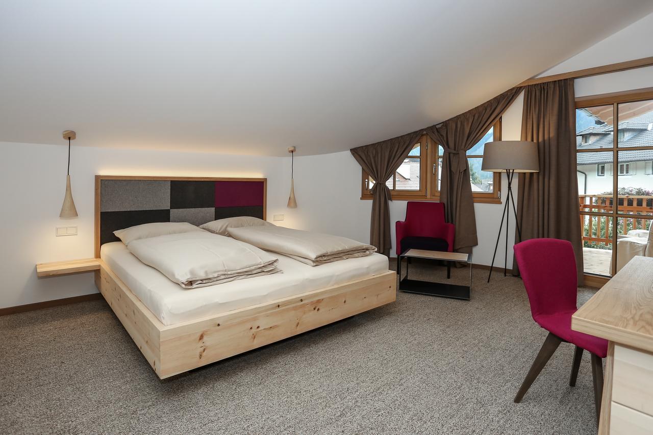 Hotel Gasthof Hoellriegl Sarentino Cameră foto